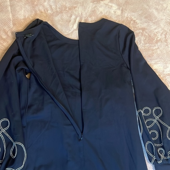 Ann Taylor Navy dress with adorable puff sleeves with white embroidered designs - Picture 11 of 11